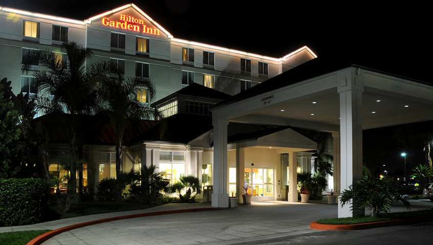 Hilton Garden Inn Anaheim/Гарден-Гров Екстер'єр фото