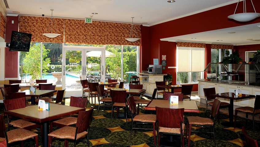 Hilton Garden Inn Anaheim/Гарден-Гров Ресторан фото